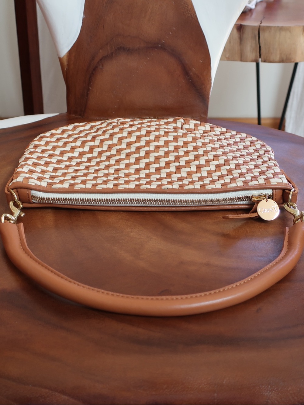 Clare V. Petit Moyen in Natural Cream Woven Zig Zag - Picture 3 of 11